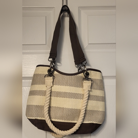 NWOT Thirty One Canvas Crew Mini Straw Purse With Two Changeable Straps - Picture 1 of 7
